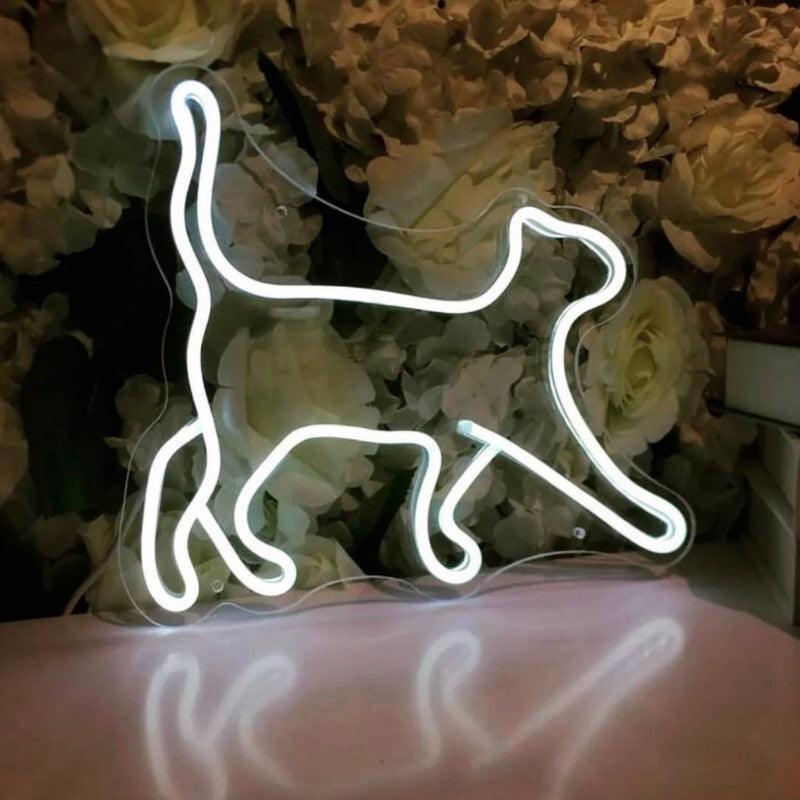 kedi figürü